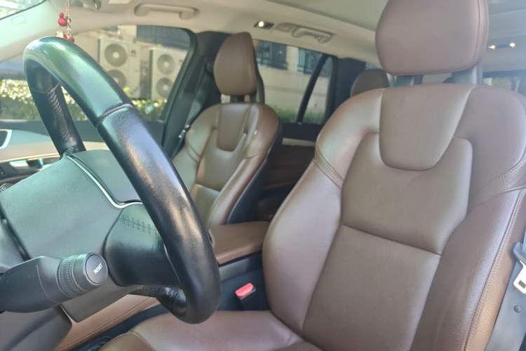 Used Volvo XC90 2019 T5 Zhiyi Edition 7-Seater China VI Left Front Seat