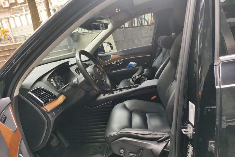 Used Volvo XC90 2019 T6 Zhiyi Edition 7-Seater China V Emission Standard Left Front Seat