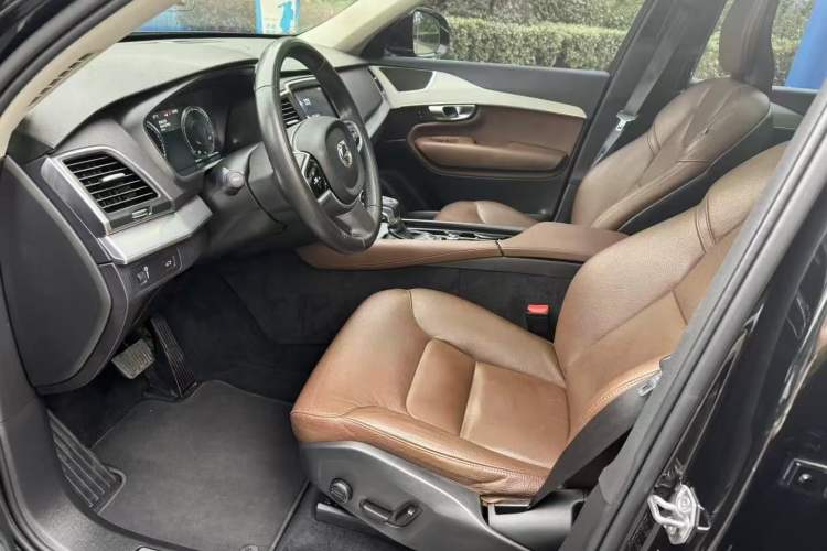 Used Volvo XC90 2019 T5 Zhiyi Edition 5-Seater China VI Standard Left Front Seat