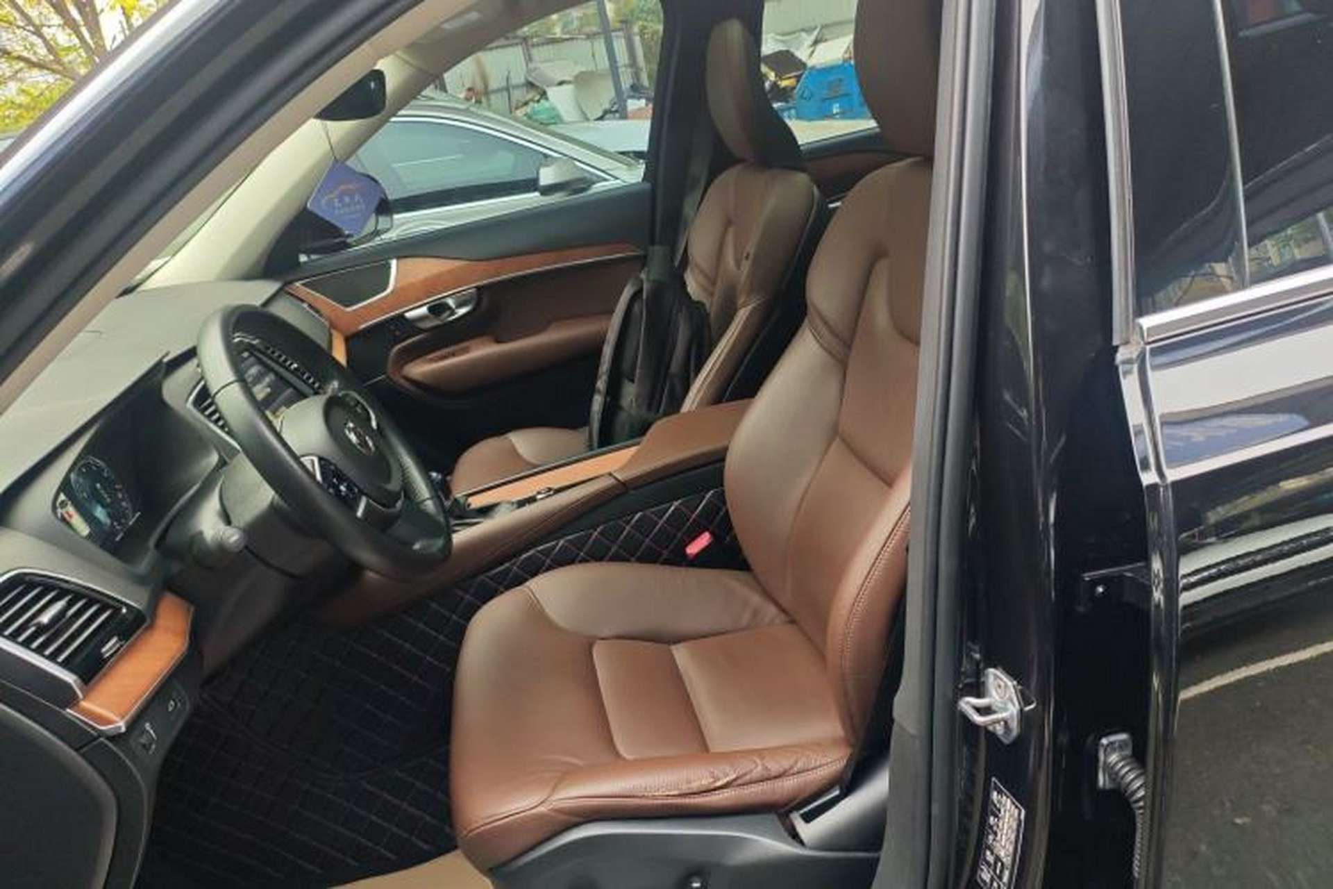 Used Volvo XC90 2019 T6 Zhiyi Edition 7-Seater China V Emission Standard Left Front Seat