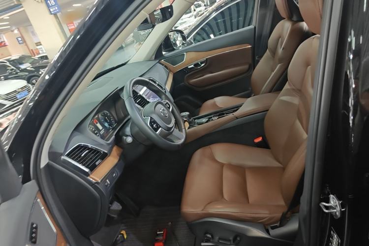 Used Volvo XC90 2019 T6 Zhiyi Edition 7-Seater China VI Standard Left Front Seat