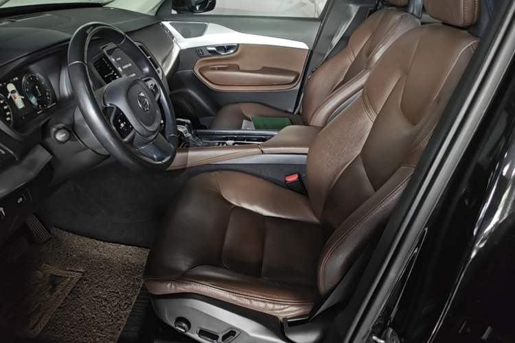 Used Volvo XC90 2019 T5 Zhiyi Edition 7-Seater China V Emission Standard Left Front Seat