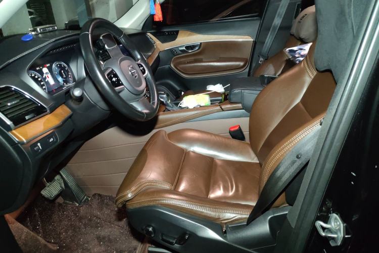 Used Volvo XC90 2019 T6 Zhiya Edition 7-Seater China VI Standard Left Front Seat