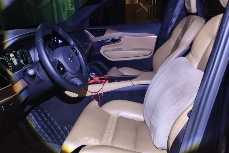 Used Volvo XC90 2019 T6 Zhiya Edition 7-Seater China VI Standard Left Front Seat
