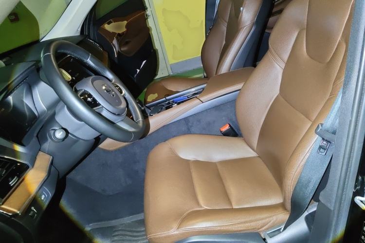 Used Volvo XC90 2019 T6 Zhiyi Edition 7-Seater China VI Standard Left Front Seat