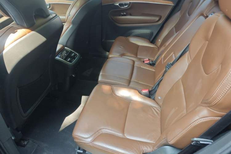Used Volvo XC90 2019 T6 Luxury Edition 7-seater China V Standard Left Rear Seat