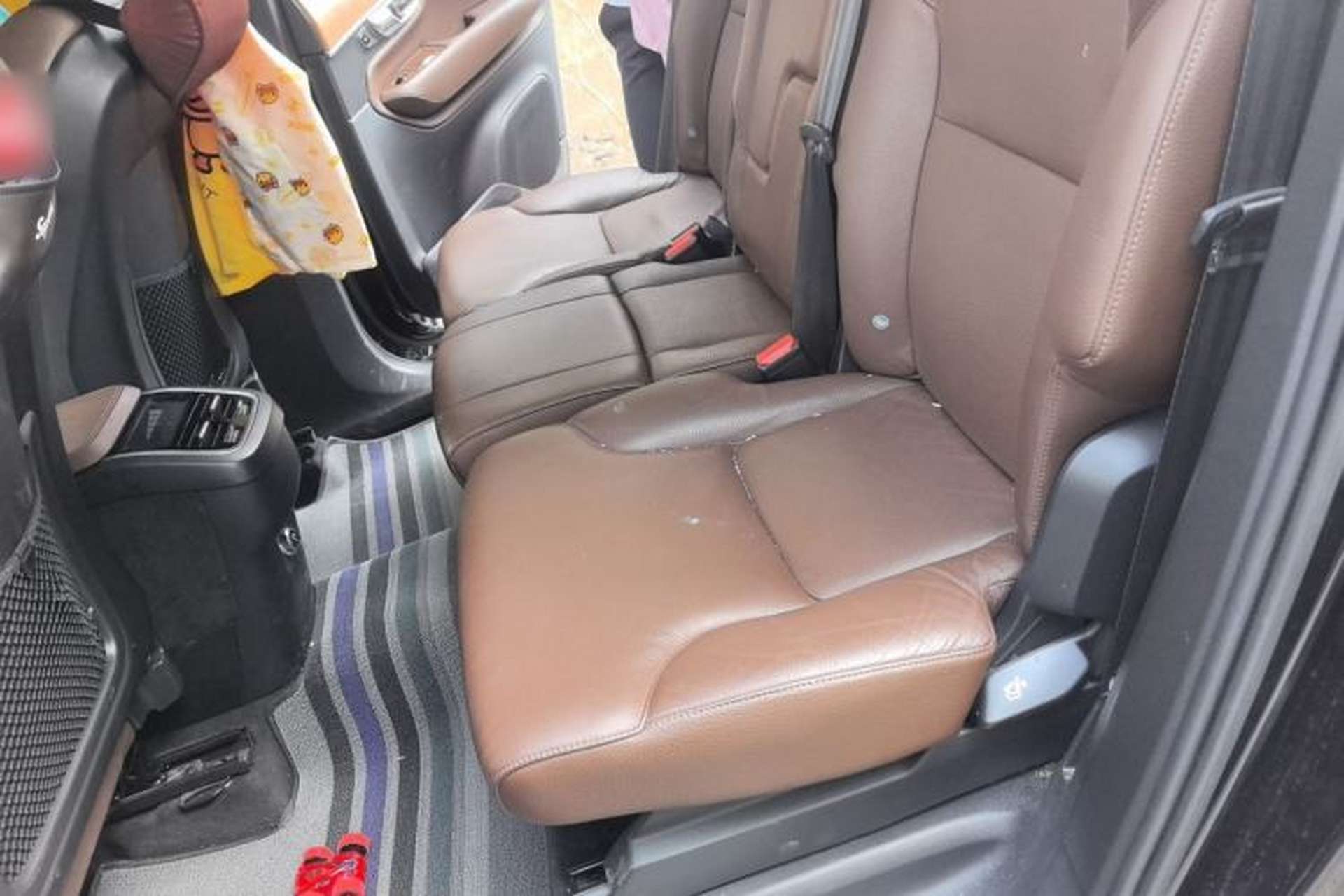 Used Volvo XC90 2019 T6 Zhiyi Edition 7-Seater China V Emission Standard Left Rear Seat