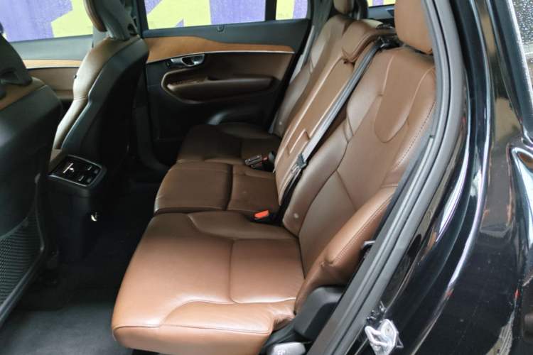 Used Volvo XC90 2019 T6 Zhiyi Edition 7-Seater China VI Standard Left Rear Seat