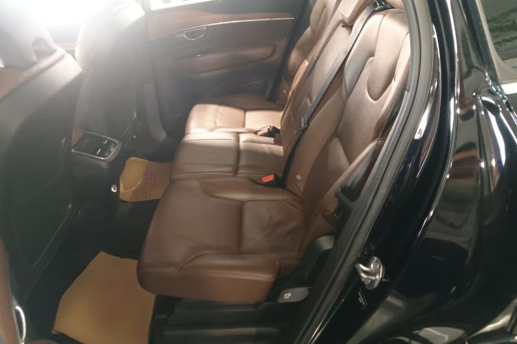 Used Volvo XC90 2019 T6 Zhiyi Edition 7-Seater China V Emission Standard Left Rear Seat