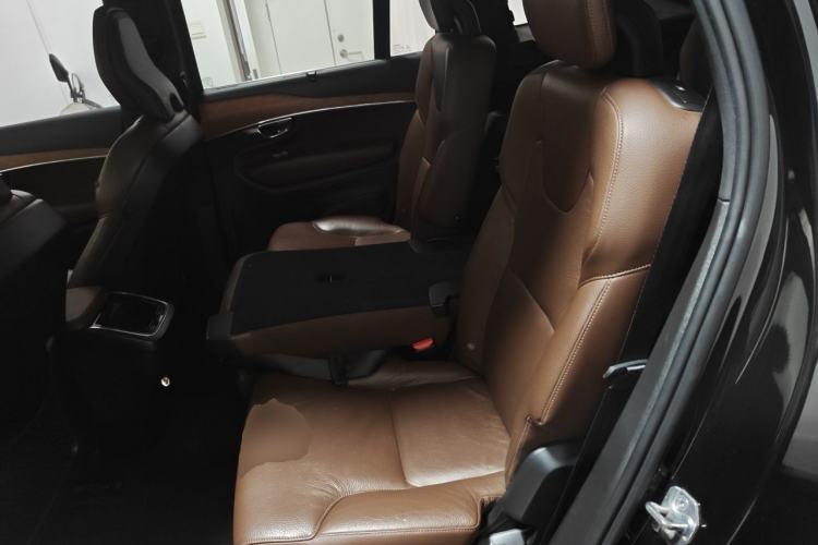 Used Volvo XC90 2019 T6 Zhiyi Edition 7-Seater China VI Standard Left Rear Seat