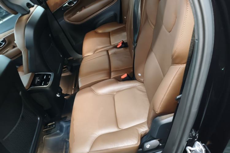 Used Volvo XC90 2019 T6 Zhiyi Edition 7-Seater China VI Standard Left Rear Seat