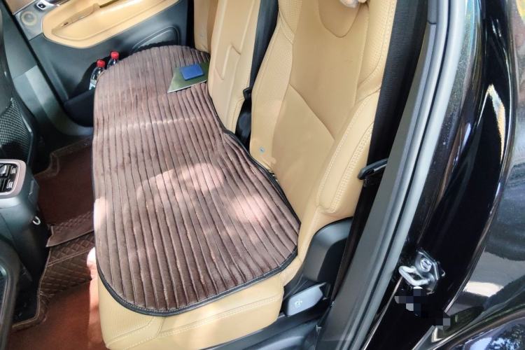 Used Volvo XC90 2019 T6 ZhiZun Edition 7-Seater China V Standard Left Rear Seat