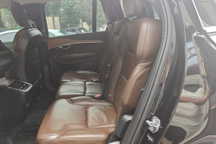 Used Volvo XC90 2019 T6 Luxury Edition 7-seater China V Standard Left Rear Seat