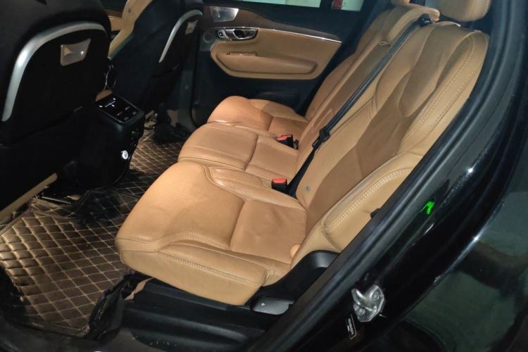 Used Volvo XC90 2019 T6 ZhiZun Edition 7-Seater China V Standard Left Rear Seat