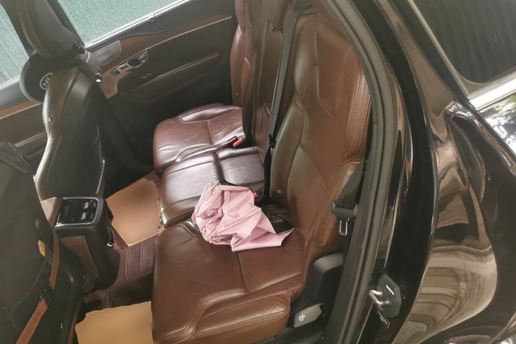 Used Volvo XC90 2019 T6 ZhiZun Edition 7-Seater China V Standard Left Rear Seat