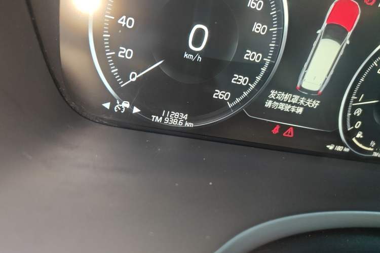 Used Volvo XC90 2019 T5 Zhiyi Edition 7-Seater China VI Odometer Close Up