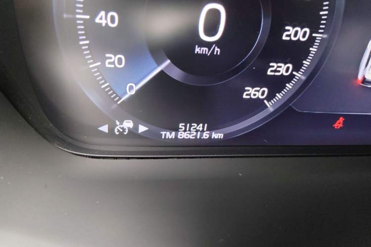 Used Volvo XC90 2019 T5 Zhiyi Edition 7-Seater China VI Odometer Close Up