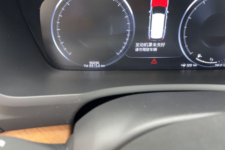Used Volvo XC90 2019 T6 Zhiyi Edition 7-Seater China VI Standard Odometer Close Up