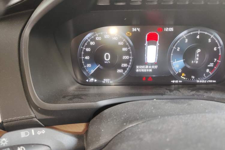 Used Volvo XC90 2019 T6 Luxury Edition 7-seater China V Standard Odometer Close Up