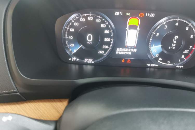 Used Volvo XC90 2019 T6 ZhiZun Edition 7-Seater China V Standard Odometer Close Up