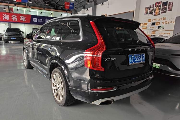 Used Volvo XC90 2019 T5 Zhiyi Edition 7-Seater China V Emission Standard Rear Left 45 Deg