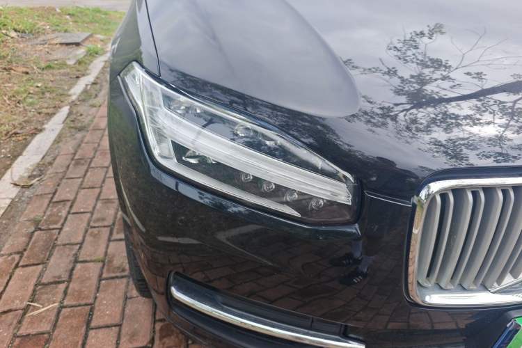 Used Volvo XC90 2019 T6 Zhiyi Edition 7-Seater China V Emission Standard Right Front Headlight