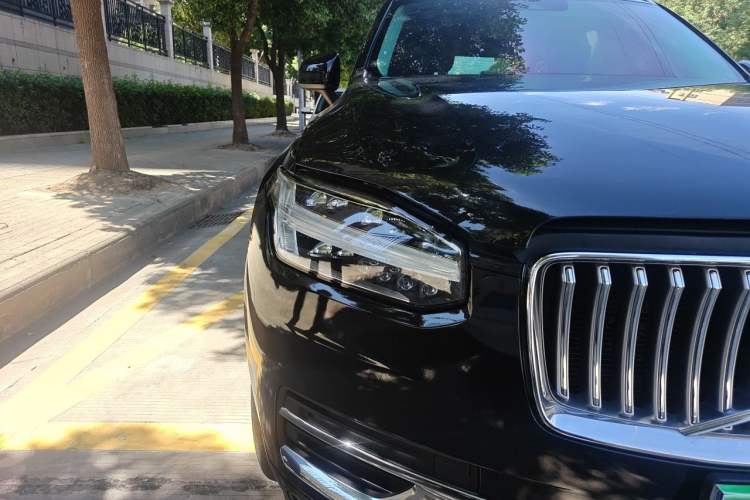 Used Volvo XC90 2019 T5 Zhiyi Edition 7-Seater China VI Right Front Headlight
