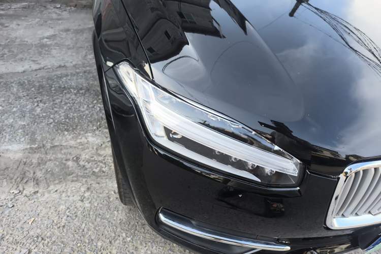 Used Volvo XC90 2019 T6 Zhiyi Edition 7-Seater China V Emission Standard Right Front Headlight