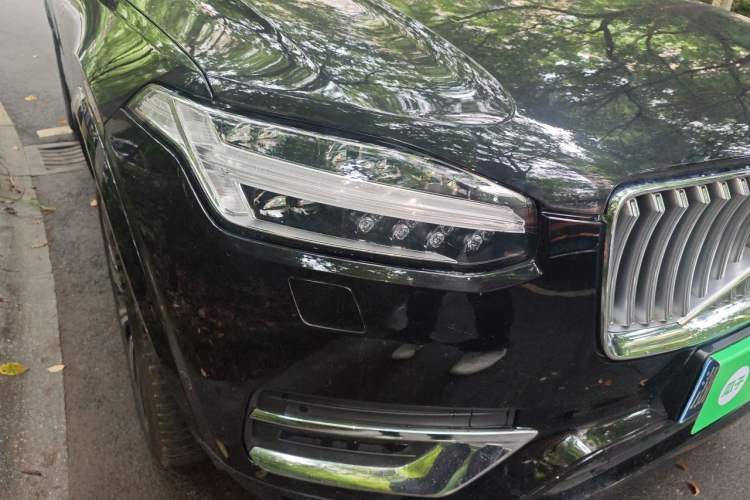 Used Volvo XC90 2019 T6 Zhiya Edition 7-Seater China VI Standard Right Front Headlight