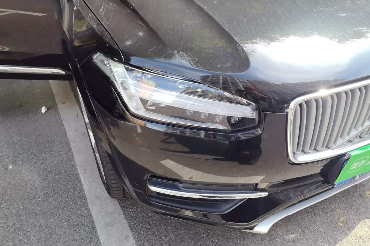 Used Volvo XC90 2019 T6 Zhiyi Edition 7-Seater China V Emission Standard Right Front Headlight