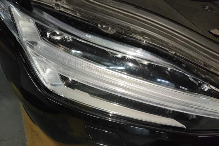 Used Volvo XC90 2019 T6 Zhiyi Edition 7-Seater China V Emission Standard Right Front Headlight