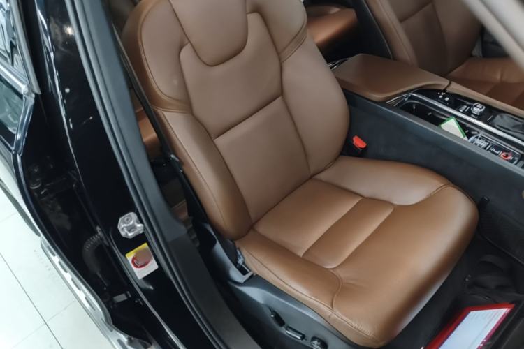 Used Volvo XC90 2019 T6 Zhiyi Edition 7-Seater China VI Standard Right Front Seat