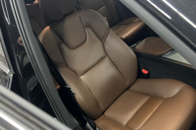 Used Volvo XC90 2019 T5 Zhiyi Edition 7-Seater China VI Right Front Seat