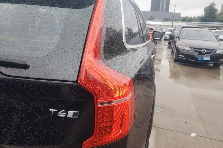 Used Volvo XC90 2019 T6 Prestige 7-Seater China VI Standard Right Rear Taillight