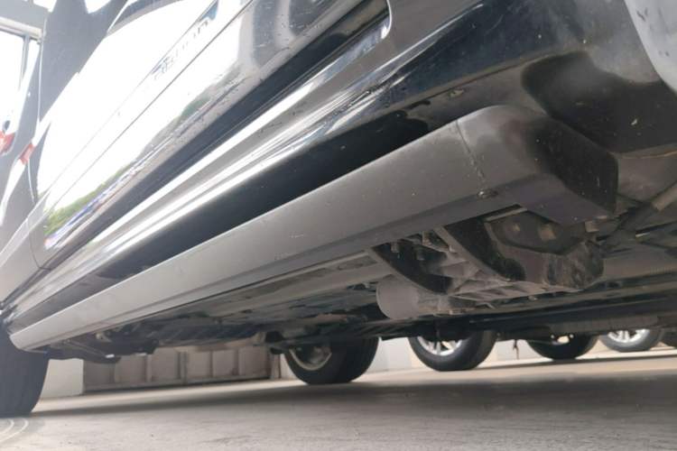 Used Volvo XC90 2019 T5 Zhiyi Edition 7-Seater China VI Right Side Sill