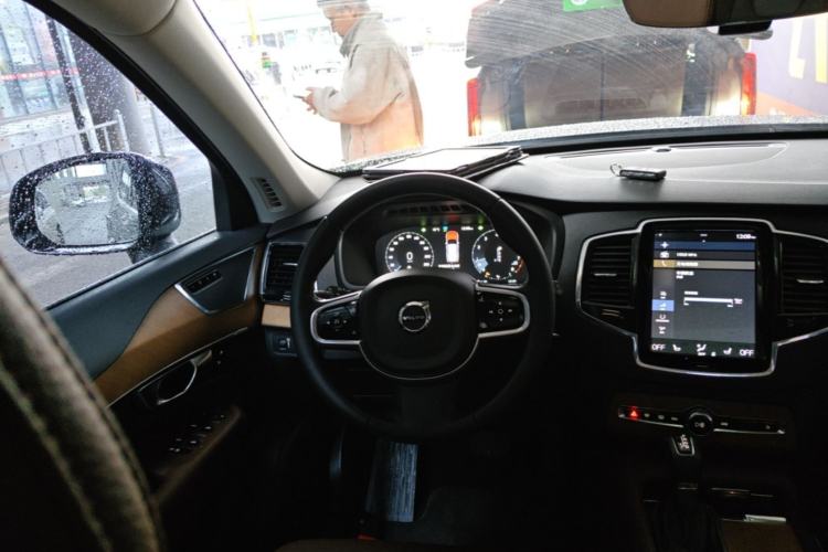Used Volvo XC90 2019 T6 Zhiyi Edition 7-Seater China VI Standard Steering Wheel
