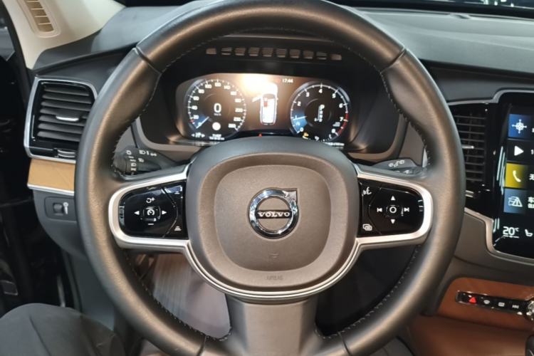 Used Volvo XC90 2019 T6 Zhiyi Edition 7-Seater China VI Standard Steering Wheel