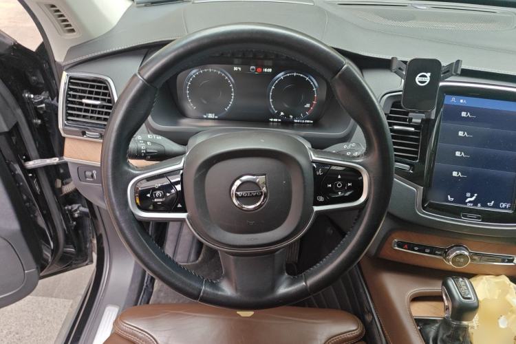 Used Volvo XC90 2019 T6 Luxury Edition 7-seater China V Standard Steering Wheel