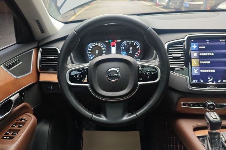 Used Volvo XC90 2019 T6 Zhiyi Edition 7-Seater China V Emission Standard Steering Wheel
