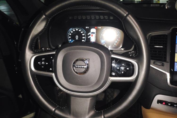 Used Volvo XC90 2019 T5 Zhiyi Edition 5-Seater China V Standard Steering Wheel