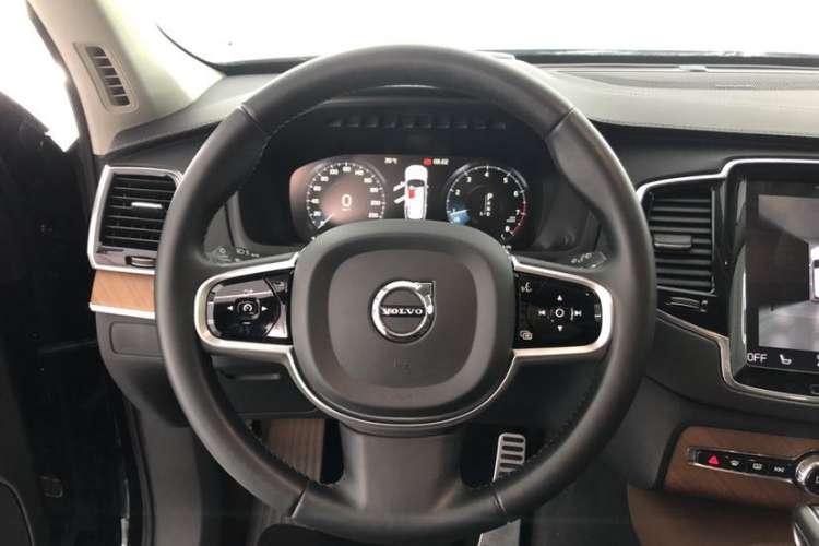 Used Volvo XC90 2019 T6 Luxury Edition 7-seater China V Standard Steering Wheel