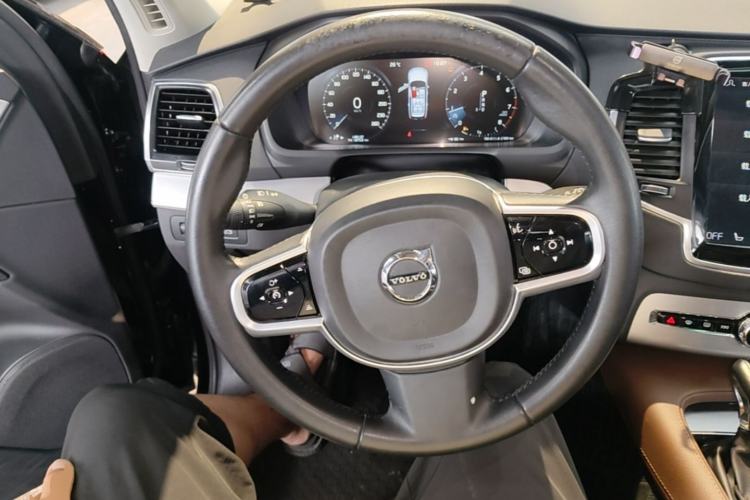 Used Volvo XC90 2019 T5 Zhiyi Edition 7-Seater China VI Steering Wheel