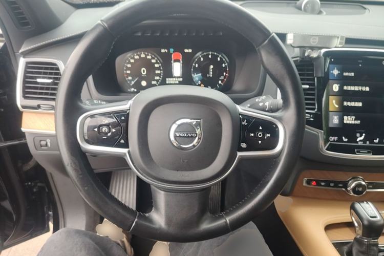 Used Volvo XC90 2019 T6 Prestige 7-Seater China VI Standard Steering Wheel
