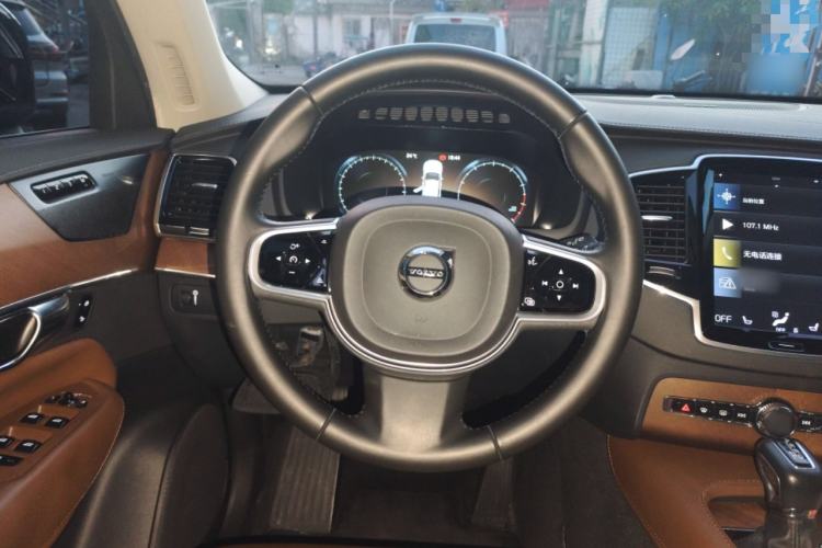 Used Volvo XC90 2019 T6 Luxury Edition 7-seater China V Standard Steering Wheel