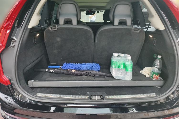 Used Volvo XC90 2019 T6 Zhiyi Edition 7-Seater China V Emission Standard Trunk