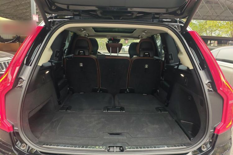 Used Volvo XC90 2019 T6 Zhiyi Edition 7-Seater China V Emission Standard Trunk