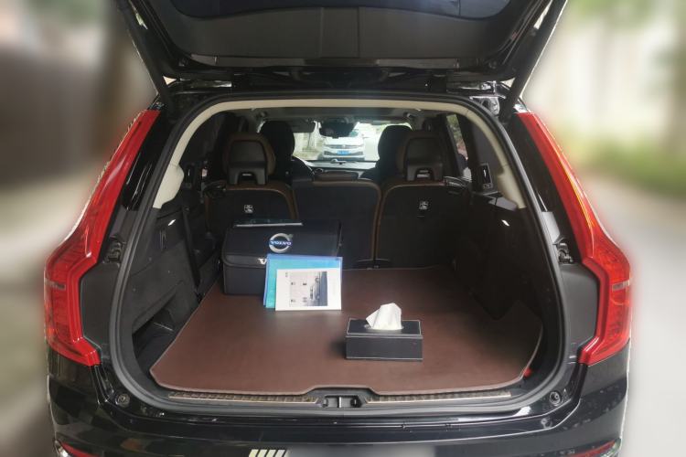 Used Volvo XC90 2019 T6 ZhiZun Edition 7-Seater China V Standard Trunk