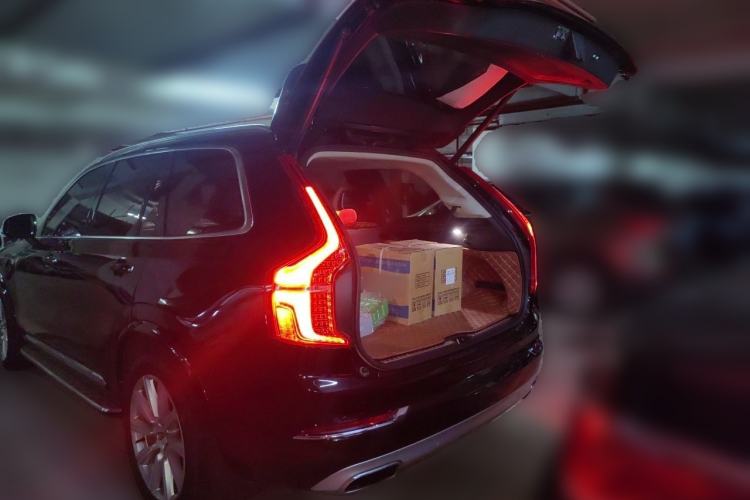 Used Volvo XC90 2019 T6 Zhiyi Edition 7-Seater China V Emission Standard Trunk