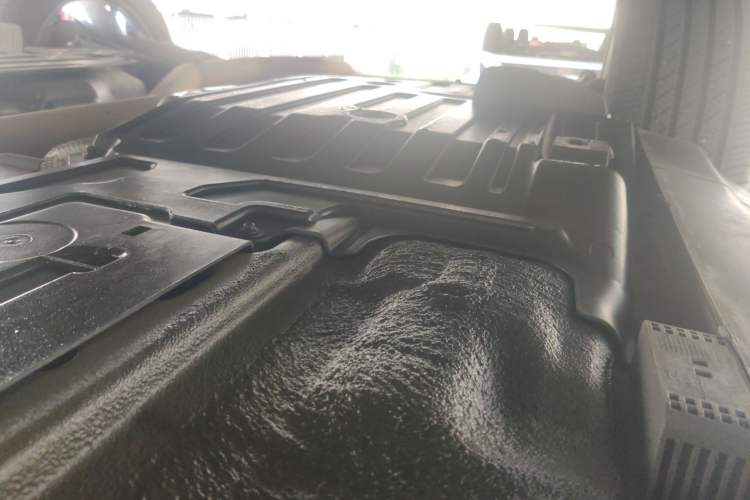 Used Volvo XC90 2019 T6 Zhiyi Edition 7-Seater China VI Standard Chassis Rear Right