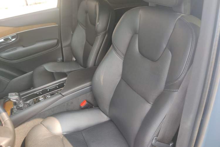 Used Volvo XC90 2019 T6 Zhiyi Edition 7-Seater China VI Standard Left Front Seat